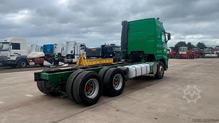 Chassis cab Volvo FH 520 (6X4 / LONG CHASSIS / FRONT STEEL)