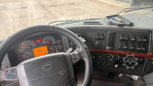Chassis cab Volvo FH 520 (6X4 / LONG CHASSIS / FRONT STEEL)