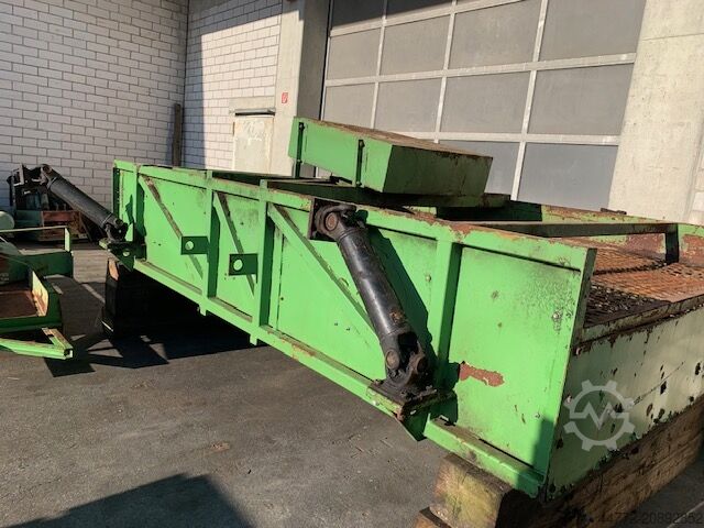 Standsieb / Schwingsichter Drevostroj TS 120