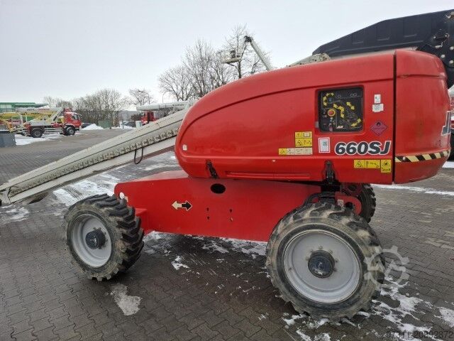 Telescopic work platform JLG 660SJ