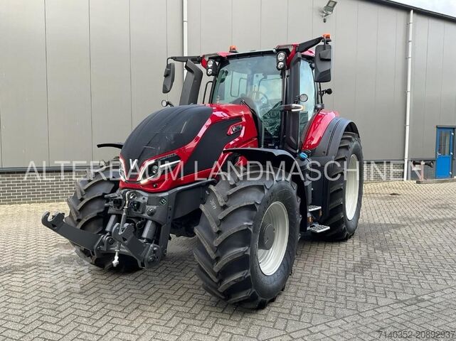 Traktor Valtra Q225