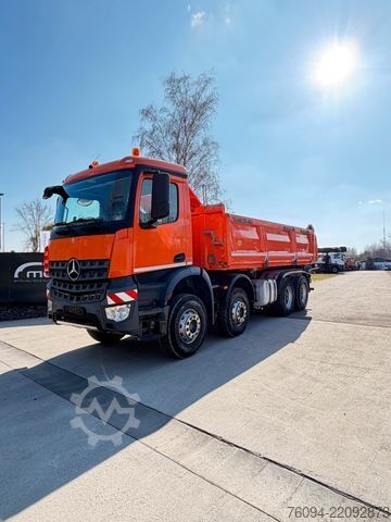 Tipper truck MERCEDES-BENZ Arocs 4142 8x4 MEILLER Kipper Bordmatik