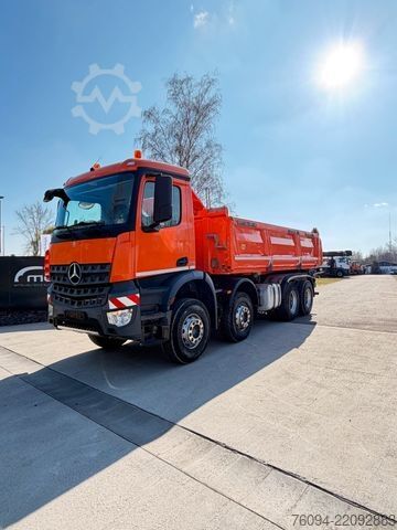 Three-sided tipper truck MERCEDES-BENZ Arocs 4142 8x4 MEILLER Kipper Bordmatik