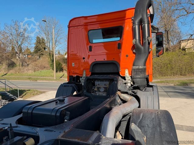 Three-sided tipper truck MERCEDES-BENZ Arocs 4142 8x4 MEILLER Kipper Bordmatik
