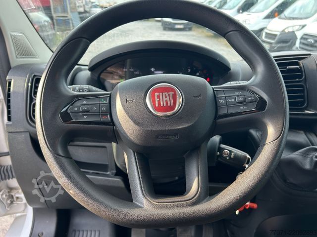 Box van FIAT Ducato  Koffer+LBW*Navi*Klima*Kamera*140PS*Top*