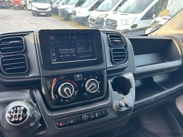 Box van FIAT Ducato  Koffer+LBW*Navi*Klima*Kamera*140PS*Top*