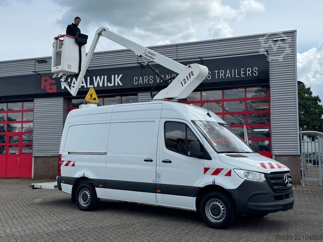 Lifting platform Mercedes-Benz Sprinter 314 CDI 277 draaiuren
