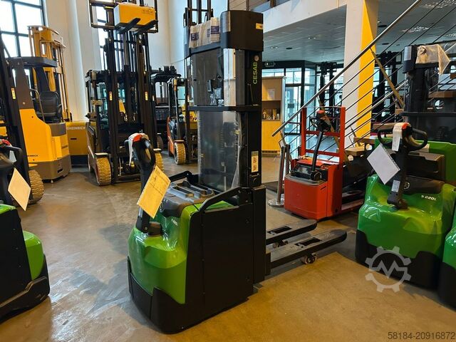 Hochhubwagen Cesab S220L