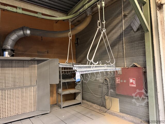 Paint mist extraction system/suspension track  