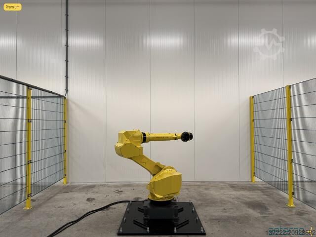 Refurbished Robot with 1 year warranty FANUC M-710iC/50