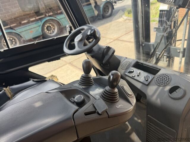 LPG Forklifts Linde H30T-02