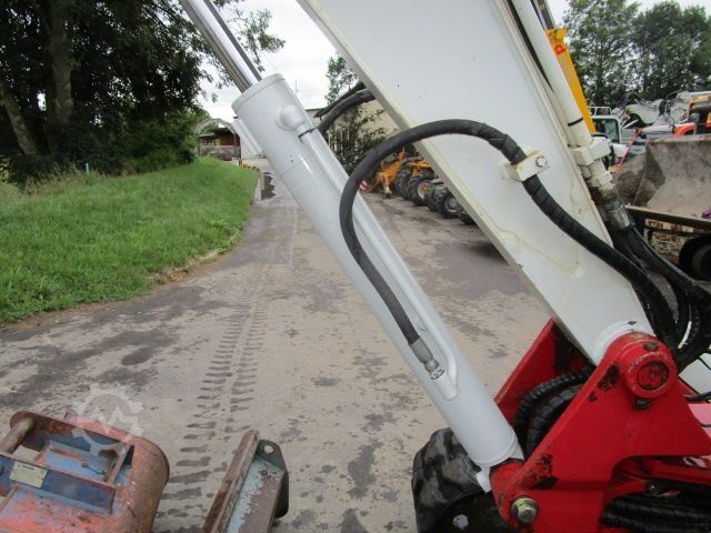 Mini excavators Takeuchi Takeuchi TB135