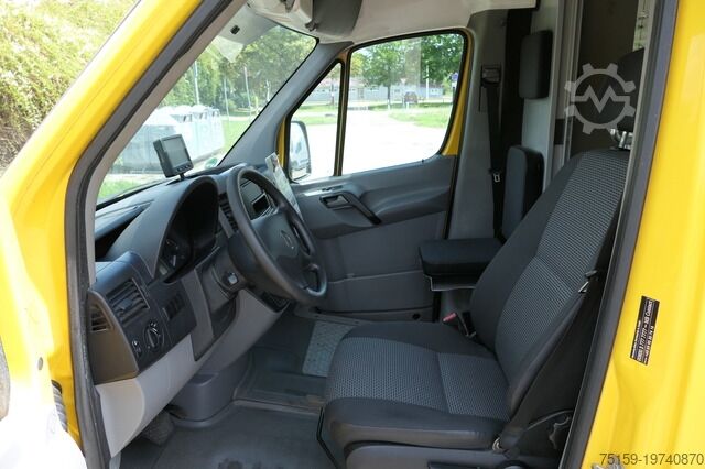 Transporter mit Koffer mercedes-benz SPRINTER 310 CDI MAXI EURO-5 KOFFER REGALE KAMERA DURCHGANG