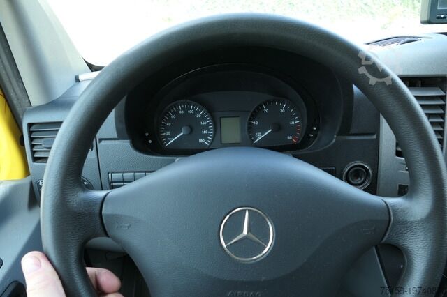 Transporter mit Koffer mercedes-benz SPRINTER 310 CDI MAXI EURO-5 KOFFER REGALE KAMERA DURCHGANG