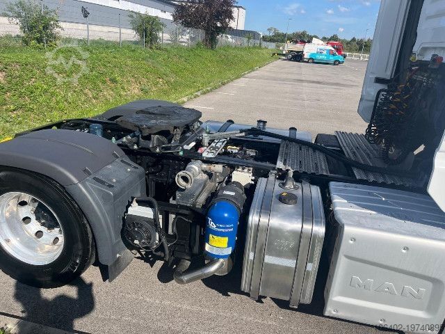 Hazardous materials truck MAN 18.510 4x2 BL SA Kompressor - Kippyhdraulik - ADR