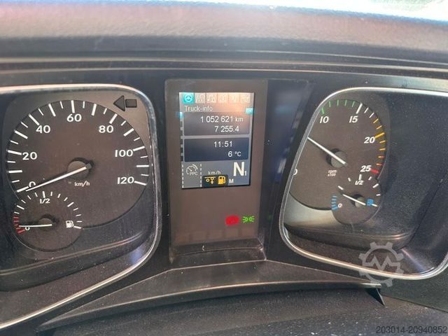 Tipper truck MERCEDES-BENZ Actros 2551 Dreiseiten Getreidekipper 6x2