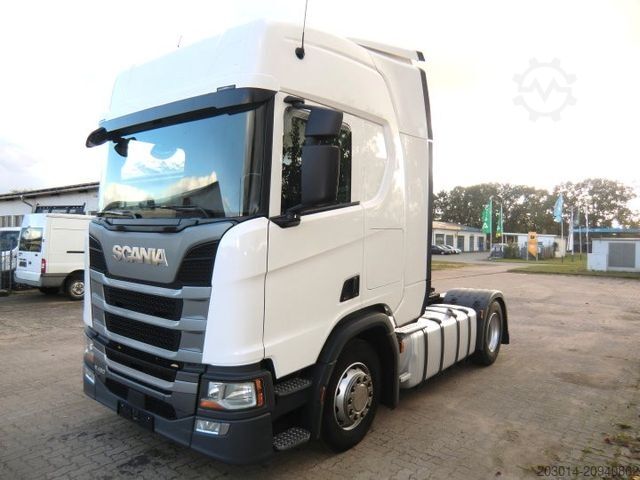 Standard tractor unit SCANIA R450  Retarder