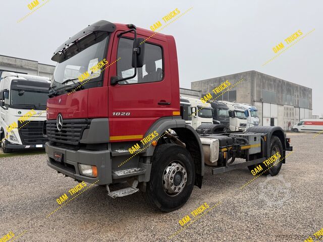 Truck chassis Mercedes-Benz Atego 1828K Abrollkipper 4x2 Manual EU3