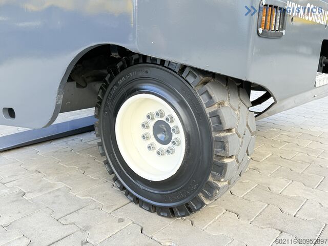 Side loader forklift Combilift C5000SR DIESEL TRIPLEX 6100 FORK POSIT