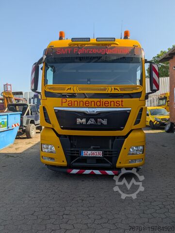 Volumen SZM MAN TGX 18.480 Lowliner Hubsattelplatte