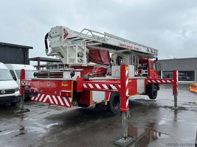 Spezial-LKW MAN MAN LE 18.264 Ziegler Bronto Skylift F32MDT2000