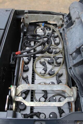 Pallet truck Linde T 20 SP