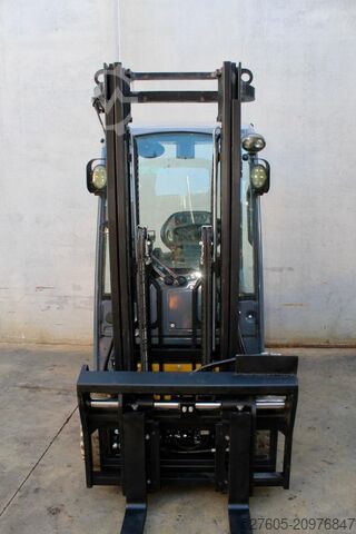 Forklift Toyota 8FBE16T