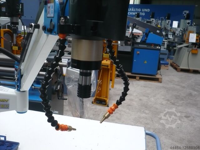 Thread cutting machine Bernardo TM 16 BLO/ R 1100