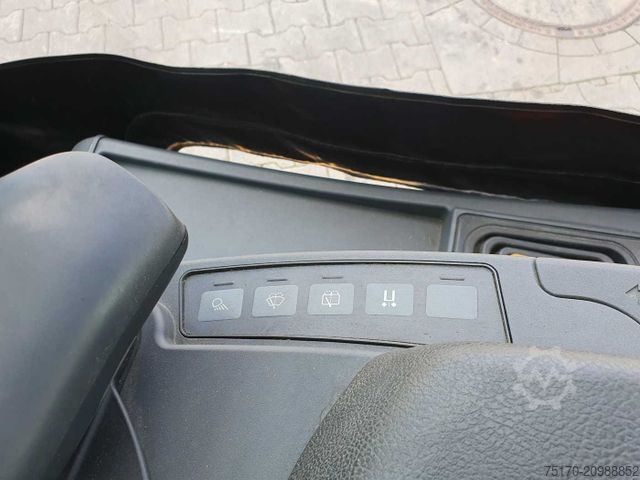 Front loader forklift JUNGHEINRICH EFG 215 / Triplex 4.25m / SS / nur 1.680h / 2021