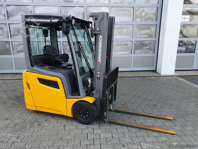 Front loader forklift JUNGHEINRICH EFG 215 / Triplex: 4.25m! / SS / nur 2.184h!