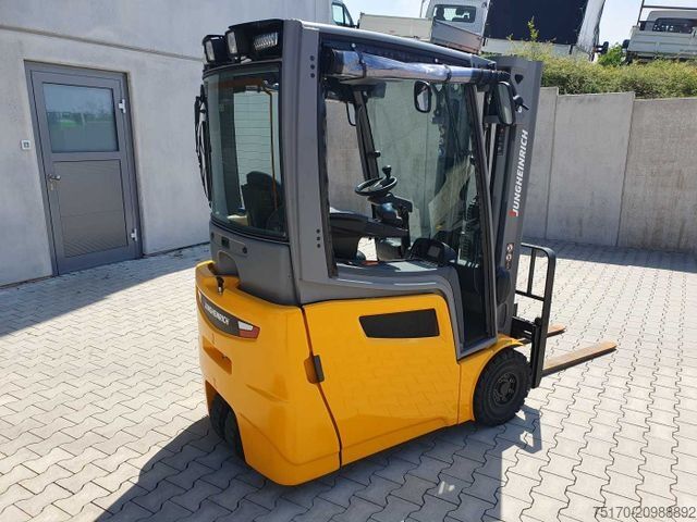 Front loader forklift JUNGHEINRICH EFG 215 / Triplex: 4.25m! / SS / nur 1.368h!