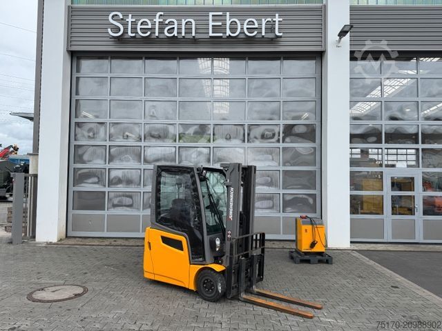 Front loader forklift JUNGHEINRICH EFG 215 / Triplex: 4.25m! / SS / nur 3.298h!