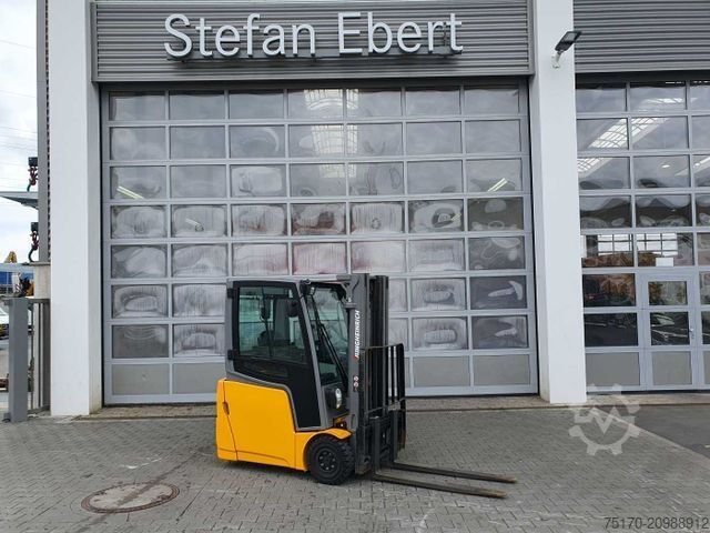 Front loader forklift JUNGHEINRICH EFG 215 / Triplex: 4.25m! / SS /  4.297h!