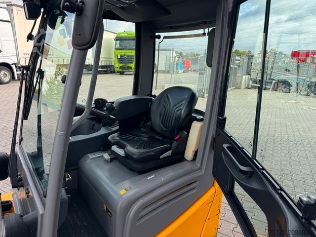 Front loader forklift JUNGHEINRICH EFG 215 / Triplex: 4.25m! / SS / nur 716h!