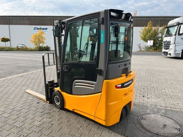 Front loader forklift JUNGHEINRICH EFG 215 / Triplex: 4.25m! / SS /  4.029h