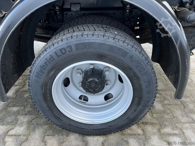 Three-way tipper van FUSO 7 C 15 Kipper Meiller Kran Fassi Klima