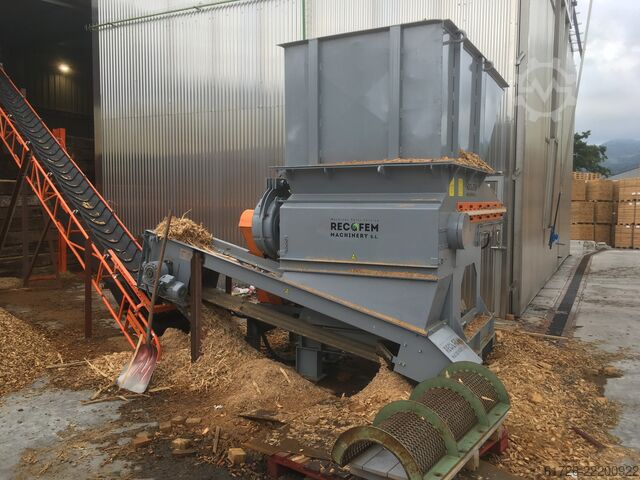 Single shaft shredder VECOPLAN VAZ145/135U