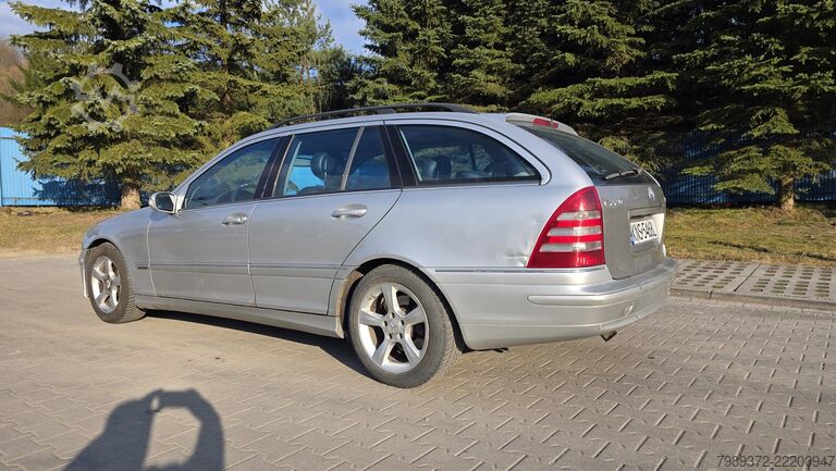 Mercedes-Benz C-Class 2004 Mercedes-Benz Klasa C