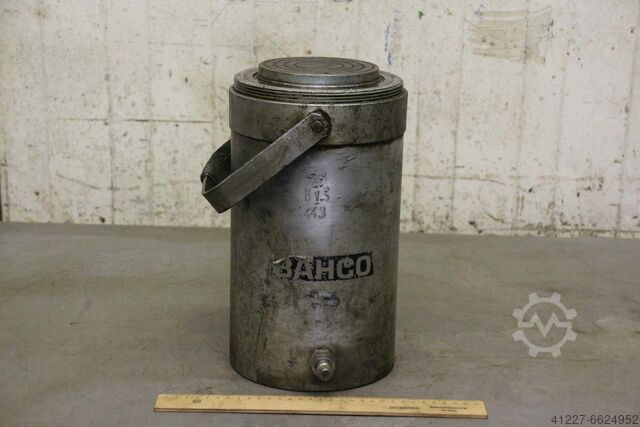 Short-stroke heavy-duty cylinder Bahco BVS 443 Hub 160 mm
