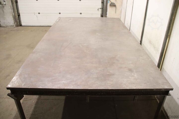 Aufspannplatte unbekannt 4000/2200/H875 mm