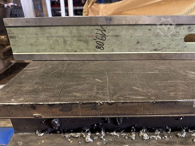 Aufspannplatte unbekannt 4000/2200/H875 mm