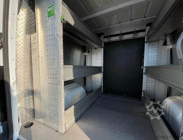 Panel van MERCEDES-BENZ Sprinter 319 CDI 4x4/ 5 Sitze/ Autom./ AC/ LED