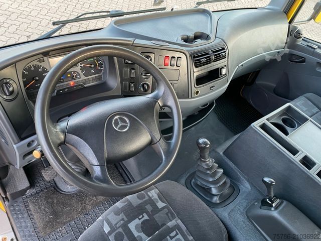 Tipper van MERCEDES-BENZ Atego 818 L Techau/ Winde/ AC/ AHK/ NL 2.6t/ E5