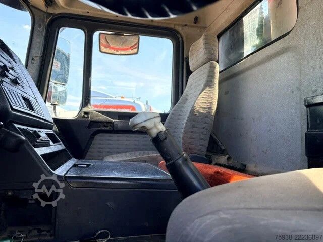 Tipper MAN 35 .403DF 8x4 MEILLER KIPPER (EURO2 / ZF16 MANU...