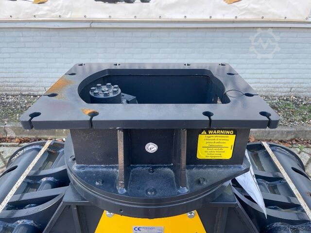 Greifer Mustang GRP 450   2024    Unused