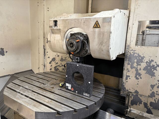 Universal Bearbeitungszentrum Mikron HPM1350U