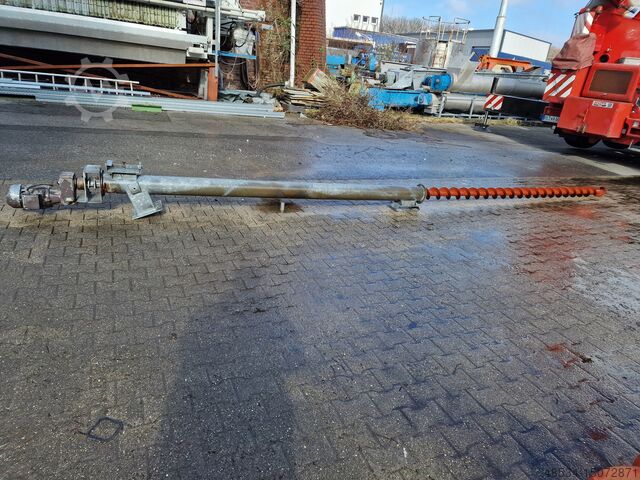 Solid steel auger, total: 7.49 m  