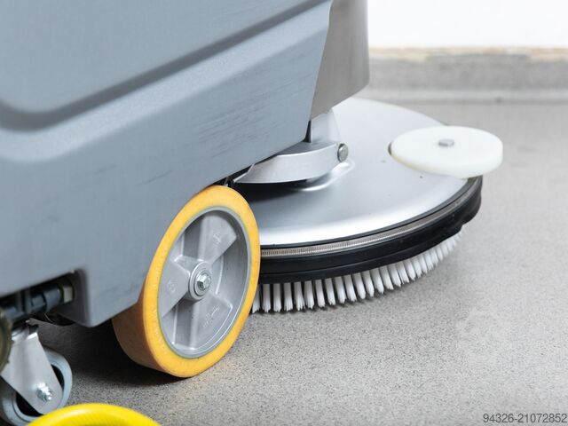 Hako Scrubmaster B45 CL NEUE BATTERIEN Hako Scrubmaster B45 CL TB510 - 2021y - 367h