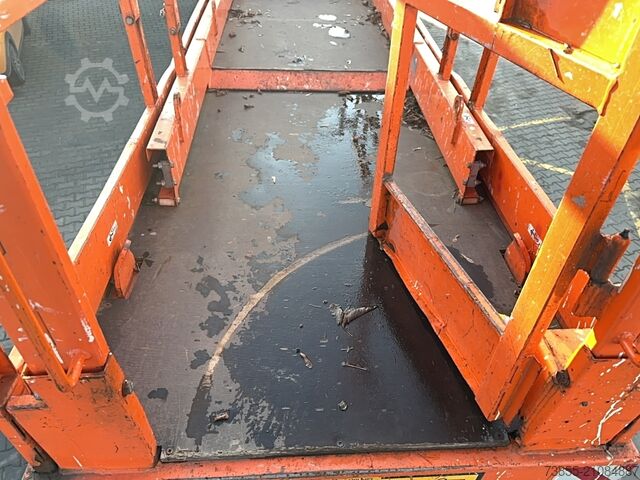 Scissor Lift Holland Lift N165-12EL Combistar (16.5 m)