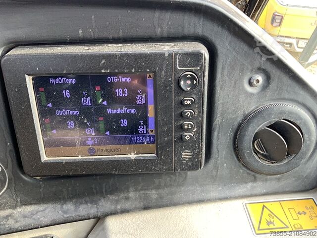 Knickgelenkter Muldenkipper Caterpillar 730C